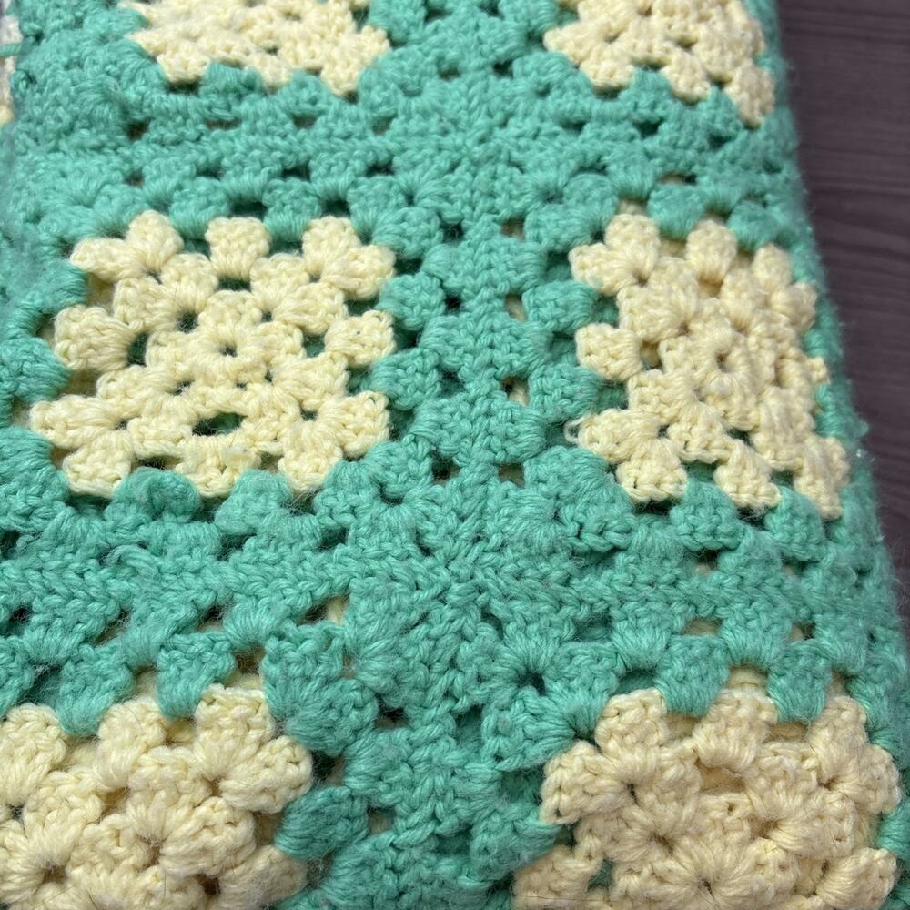 Handmade Crochet Granny Squares Throw Blanket Green And Yellow Afghan 82”x47” - Picture 4 of 9